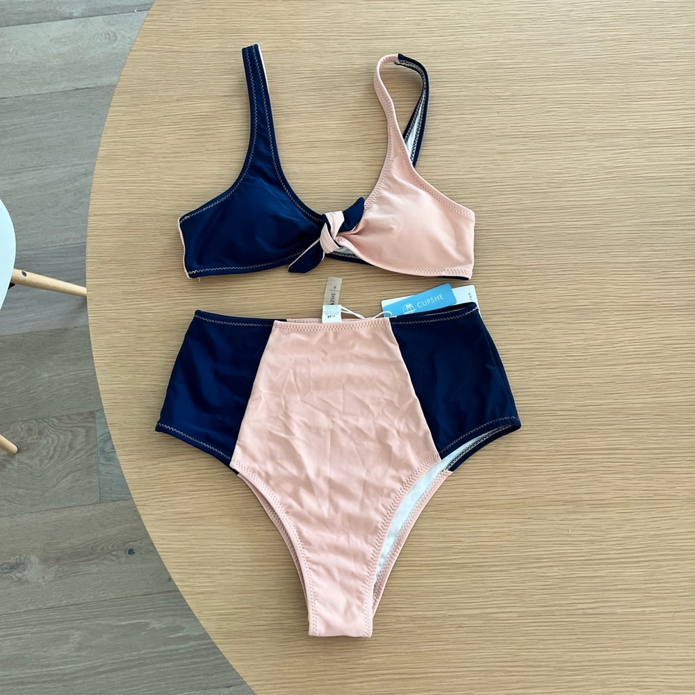 NWT! Cupshe 2 piece swimsuit - S